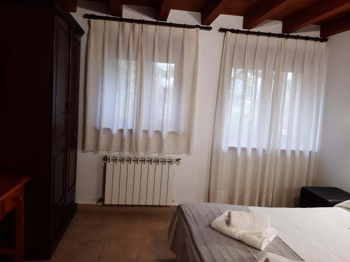El Puentin Del Sella Con Wifi Y Parking Gratuito Apartman Onís Kültér fotó