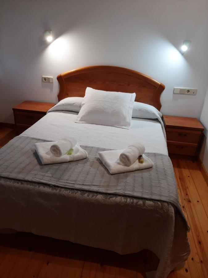 El Puentin Del Sella Con Wifi Y Parking Gratuito Apartman Onís Kültér fotó